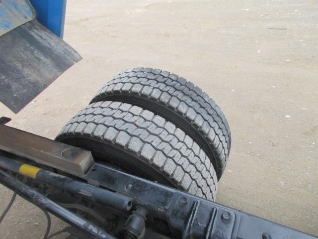 エルフトラック 強化フルフラットローダンプ 車検8年10月パワーウインドウ 4.8ディーゼル ダンプ フルフラットロー5速MTエアコン(19枚目)