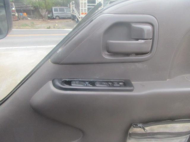 エルフトラック 強化フルフラットローダンプ 車検8年10月パワーウインドウ 4.8ディーゼル ダンプ フルフラットロー5速MTエアコン(30枚目)