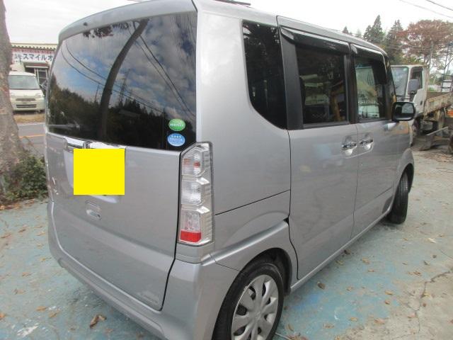Ｎ－ＢＯＸ Ｇ・Ｌパッケージ　車検９年１１月ナビバックカメラＴＶスマートキー　ＥＴＣアレルクリーンシート運転席シートハイトアジャスターリア左側パワースライドドア＋イージークローザー（両側）（4枚目）