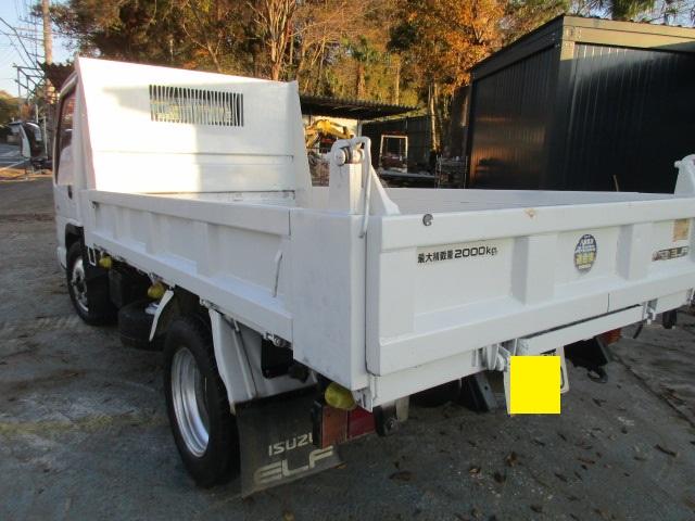 エルフトラック ダンプ 車検8年6月2tnダンプパワーウインドウパワステ4.8ディーゼル ダンプ フルフラットロー(6枚目)