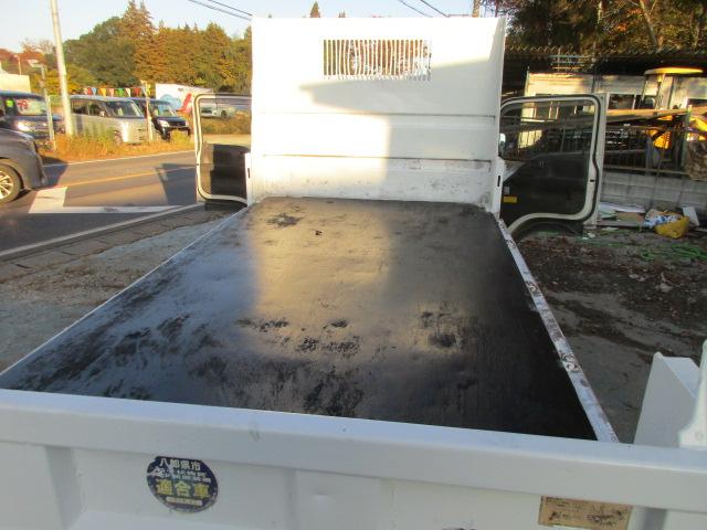 エルフトラック ダンプ 車検8年6月2tnダンプパワーウインドウパワステ4.8ディーゼル ダンプ フルフラットロー(27枚目)