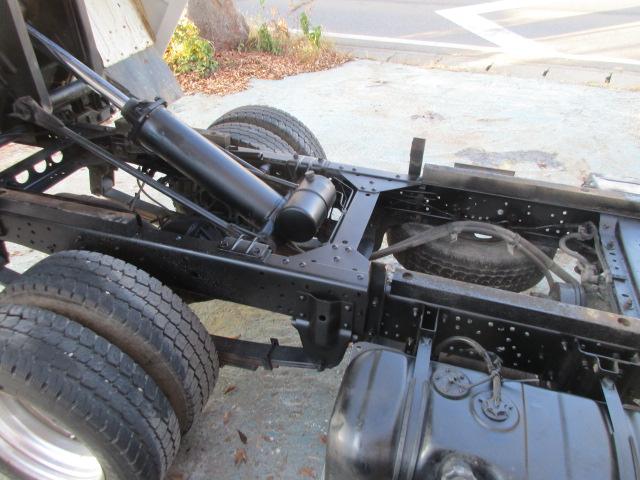 エルフトラック ダンプ 車検8年6月2tnダンプパワーウインドウパワステ4.8ディーゼル ダンプ フルフラットロー(29枚目)