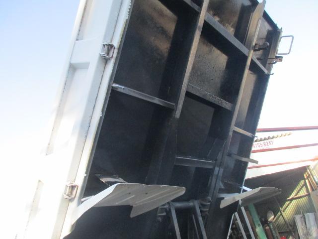 エルフトラック フルフラットロー　車検８年１２月３ｔｎダンプパワーウインドウパワステ４．８ディーゼル　ダンプ　フルフラットロー（28枚目）