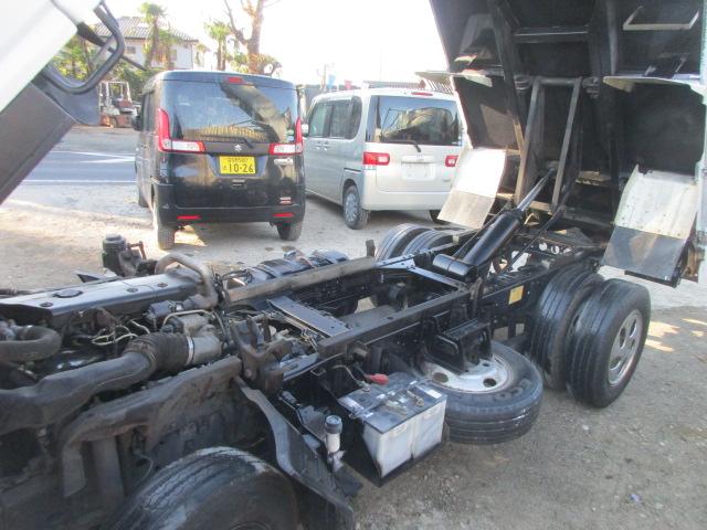 エルフトラック フルフラットロー　車検８年１２月３ｔｎダンプパワーウインドウパワステ４．８ディーゼル　ダンプ　フルフラットロー（35枚目）