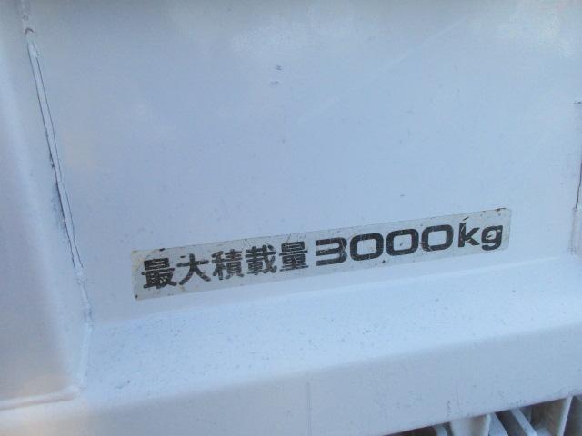 エルフトラック フルフラットロー　車検８年１２月３ｔｎダンプパワーウインドウパワステ４．８ディーゼル　ダンプ　フルフラットロー（43枚目）