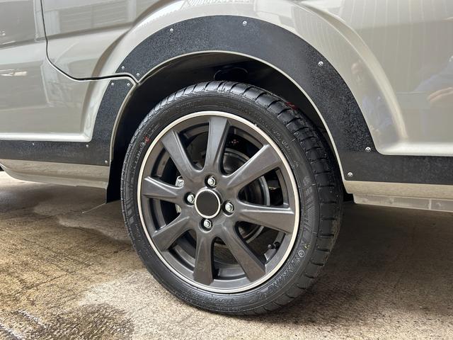 スーパーキャリイ Xリミテッド スズキセーフティサポート パイオニアナビ バックカメラ 15インチアルミ デジタルミラードラレコ 荷台マット ゲートアッパープレート(21枚目)