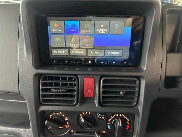 スーパーキャリイ Xリミテッド スズキセーフティサポート パイオニアナビ バックカメラ 15インチアルミ デジタルミラードラレコ 荷台マット ゲートアッパープレート(28枚目)