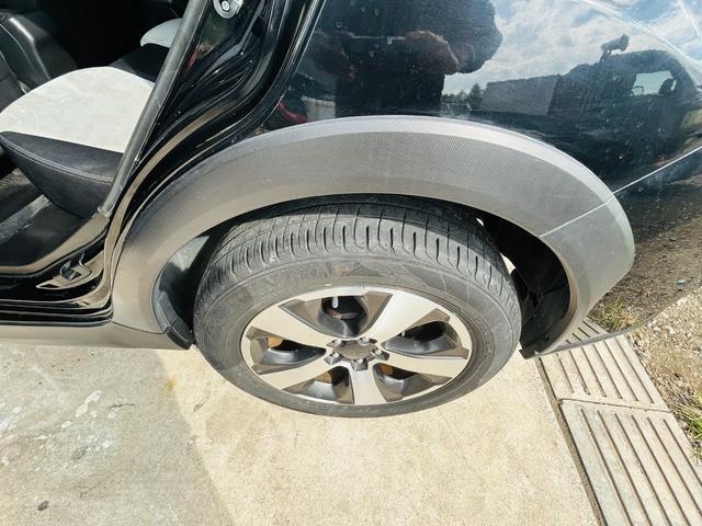 ＸＶハイブリッド ２．０ｉ－Ｌ　アイサイト　バックカメラ　スマートキー　パワーシート　クルーズコントロール　ＥＴＣ（7枚目）