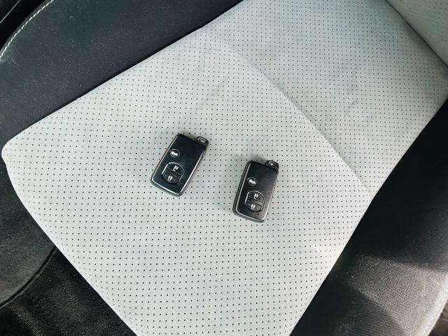 ＸＶハイブリッド ２．０ｉ－Ｌ　アイサイト　バックカメラ　スマートキー　パワーシート　クルーズコントロール　ＥＴＣ（11枚目）