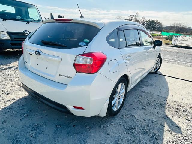 インプレッサスポーツ 2.0iアイサイト 4WD ナビ・TV・Bカメラ・キーレス盗難防止システム(4枚目)