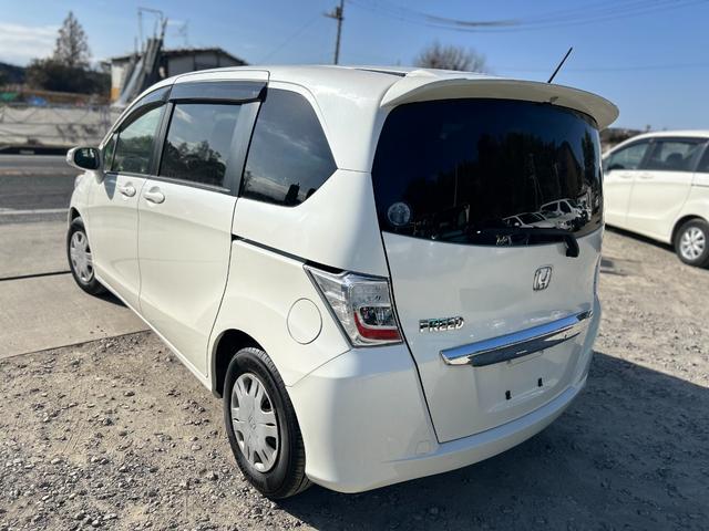 フリード バックカメラ ETC 片側電動ドア(10枚目)