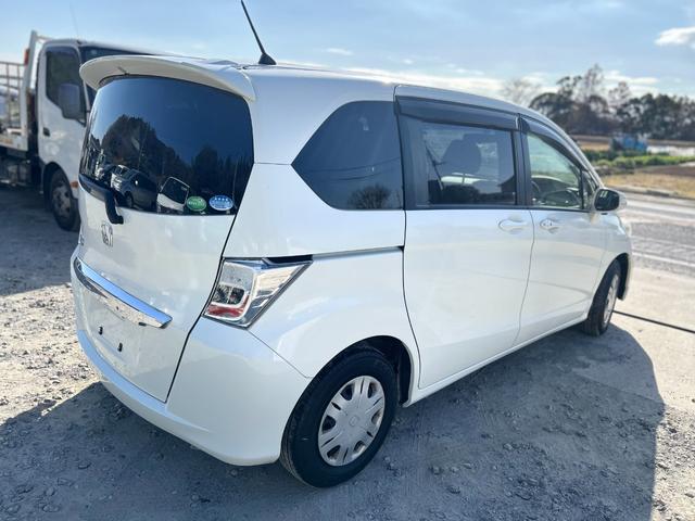 フリード バックカメラ ETC 片側電動ドア(18枚目)