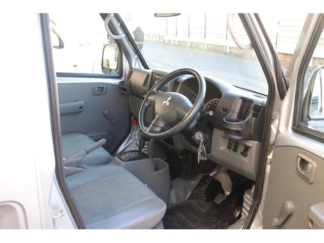 ミニキャブバン ＣＤ　ハイルーフ　カープレイオーディオ　社外キーレス×２　スペアキー×２　ＥＴＣ２．０　バックカメラ（8枚目）