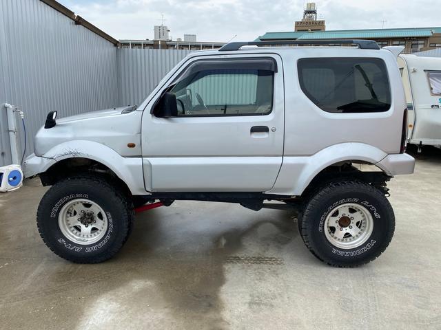 JZリフトアップ 社外ホイール 革シート 4WD ABS(5枚目)