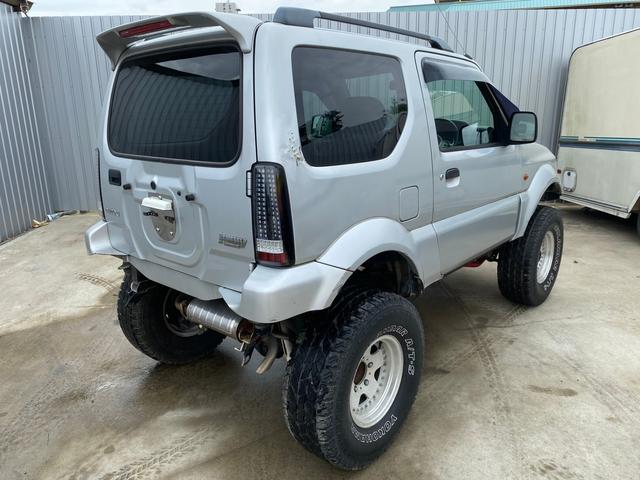 JZリフトアップ 社外ホイール 革シート 4WD ABS(8枚目)