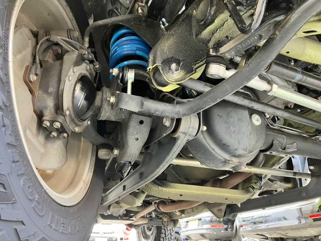 ジムニー ＸＣ　５ＭＴ☆社外ナビ☆ＥＴＣ☆ドライブレコーダー☆衝突軽減装置☆社外サスペンション☆クルーズコントロール☆ステアリングリモコン☆ＬＥＤヘッドライト☆純正アルミホイール（55枚目）