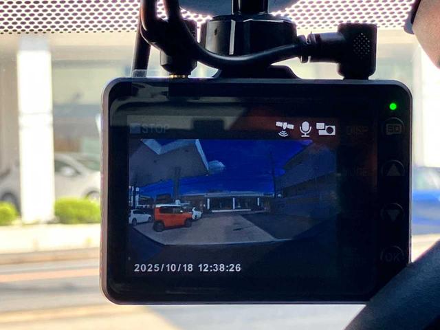 TOYOTA IQ 130G LEATHER PACKAGE