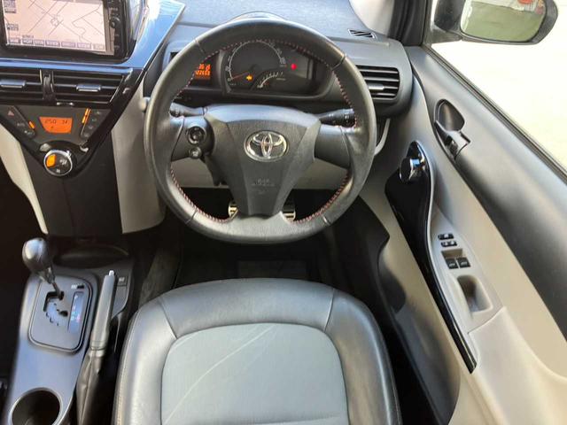 TOYOTA IQ 130G LEATHER PACKAGE