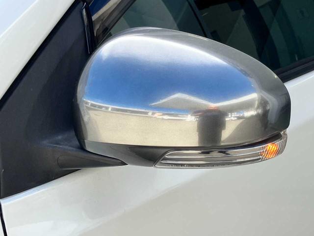 TOYOTA IQ 130G LEATHER PACKAGE