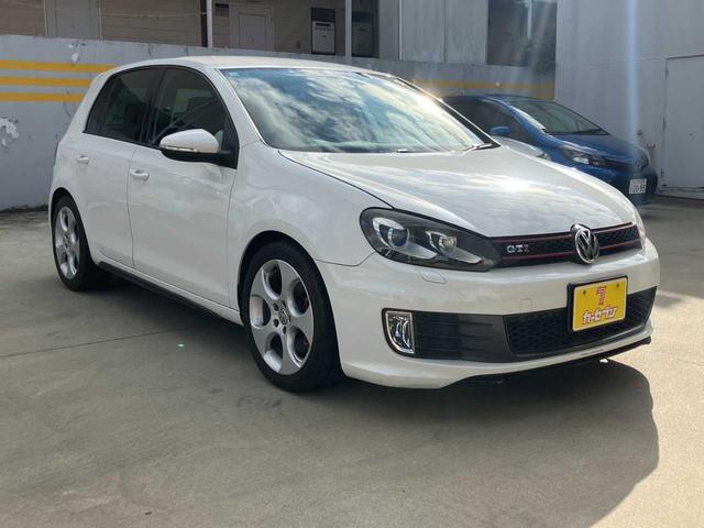 ゴルフ GTI ターボ☆社外ナビ☆バックカメラ☆ETC☆ドライブレコーダー☆オートライト☆クルーズコントロール☆ステアリングリモコン☆Bluetooth☆ミュージックサーバー☆HIDヘッドライト☆純正アルミホイール(39枚目)