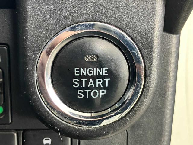 トール カスタムＧ　ＳＡＩＩ　４ＷＤ☆純正ナビ☆バックカメラ☆ＥＴＣ☆Ｂｌｕｅｔｏｏｔｈ☆後席モニター☆両側電動スライドドア☆衝突軽減装置☆クルーズコントロール☆シートヒーター☆ＬＥＤヘッドライト☆純正アルミホイール（20枚目）