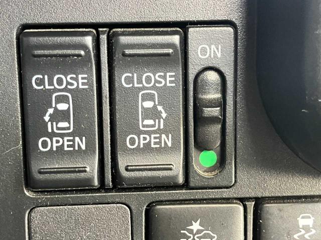 トール カスタムＧ　ＳＡＩＩ　４ＷＤ☆純正ナビ☆バックカメラ☆ＥＴＣ☆Ｂｌｕｅｔｏｏｔｈ☆後席モニター☆両側電動スライドドア☆衝突軽減装置☆クルーズコントロール☆シートヒーター☆ＬＥＤヘッドライト☆純正アルミホイール（24枚目）