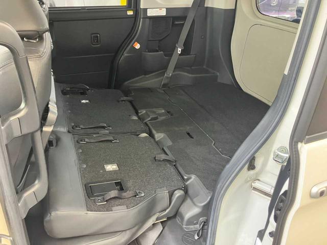 トール カスタムＧ　ＳＡＩＩ　４ＷＤ☆純正ナビ☆バックカメラ☆ＥＴＣ☆Ｂｌｕｅｔｏｏｔｈ☆後席モニター☆両側電動スライドドア☆衝突軽減装置☆クルーズコントロール☆シートヒーター☆ＬＥＤヘッドライト☆純正アルミホイール（33枚目）