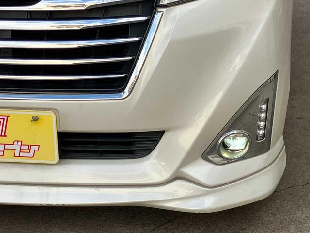 トール カスタムＧ　ＳＡＩＩ　４ＷＤ☆純正ナビ☆バックカメラ☆ＥＴＣ☆Ｂｌｕｅｔｏｏｔｈ☆後席モニター☆両側電動スライドドア☆衝突軽減装置☆クルーズコントロール☆シートヒーター☆ＬＥＤヘッドライト☆純正アルミホイール（60枚目）