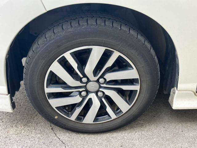 トール カスタムＧ　ＳＡＩＩ　４ＷＤ☆純正ナビ☆バックカメラ☆ＥＴＣ☆Ｂｌｕｅｔｏｏｔｈ☆後席モニター☆両側電動スライドドア☆衝突軽減装置☆クルーズコントロール☆シートヒーター☆ＬＥＤヘッドライト☆純正アルミホイール（66枚目）