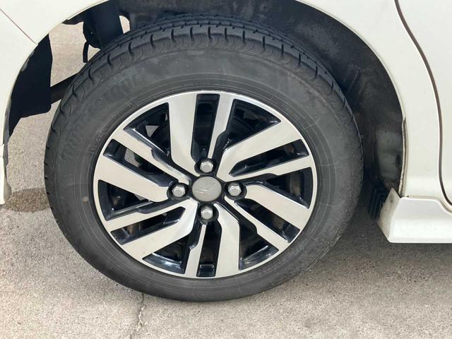 トール カスタムＧ　ＳＡＩＩ　４ＷＤ☆純正ナビ☆バックカメラ☆ＥＴＣ☆Ｂｌｕｅｔｏｏｔｈ☆後席モニター☆両側電動スライドドア☆衝突軽減装置☆クルーズコントロール☆シートヒーター☆ＬＥＤヘッドライト☆純正アルミホイール（68枚目）