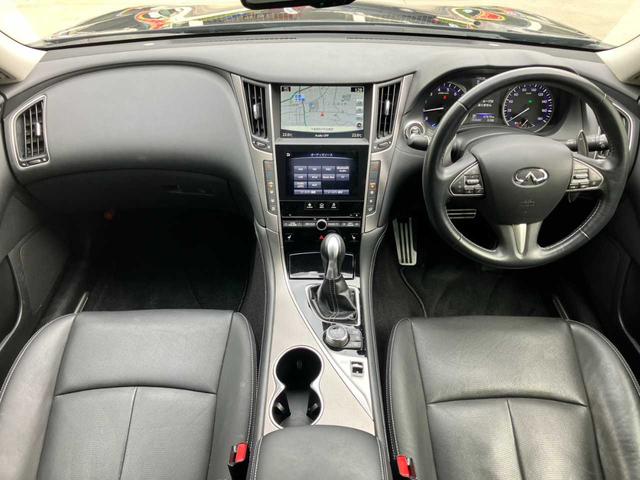 スカイライン 350GT ハイブリッド タイプSP ハイブリッド☆スポーツチューンドブレーキ☆純正ナビ☆全方位モニター☆衝突軽減装置☆エマージェンシーブレーキ☆オートクルーズ☆ドライビングモードセレクター☆NissanConnectナビゲーション(6枚目)