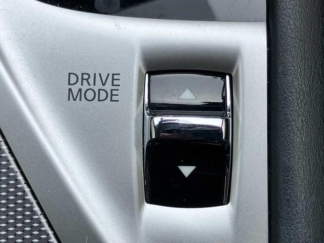 スカイライン 350GT ハイブリッド タイプSP ハイブリッド☆スポーツチューンドブレーキ☆純正ナビ☆全方位モニター☆衝突軽減装置☆エマージェンシーブレーキ☆オートクルーズ☆ドライビングモードセレクター☆NissanConnectナビゲーション(17枚目)