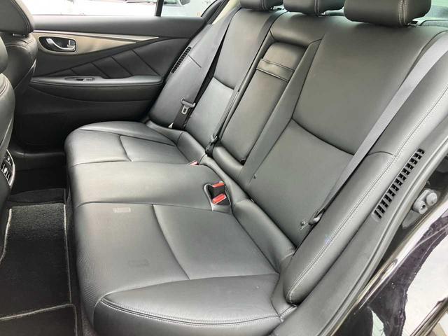 スカイライン 350GT ハイブリッド タイプSP ハイブリッド☆スポーツチューンドブレーキ☆純正ナビ☆全方位モニター☆衝突軽減装置☆エマージェンシーブレーキ☆オートクルーズ☆ドライビングモードセレクター☆NissanConnectナビゲーション(41枚目)