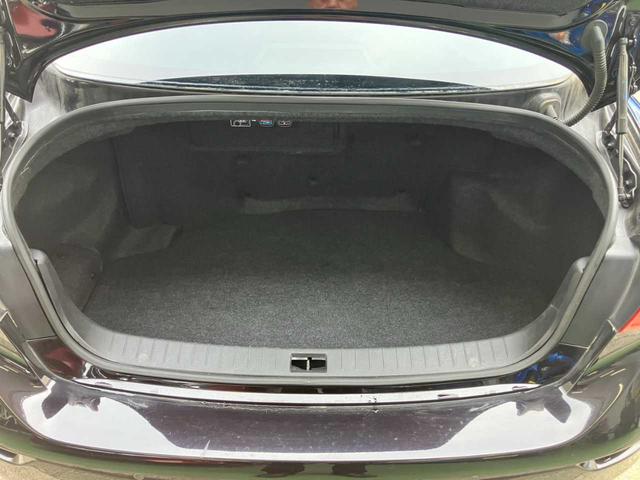 スカイライン 350GT ハイブリッド タイプSP ハイブリッド☆スポーツチューンドブレーキ☆純正ナビ☆全方位モニター☆衝突軽減装置☆エマージェンシーブレーキ☆オートクルーズ☆ドライビングモードセレクター☆NissanConnectナビゲーション(42枚目)