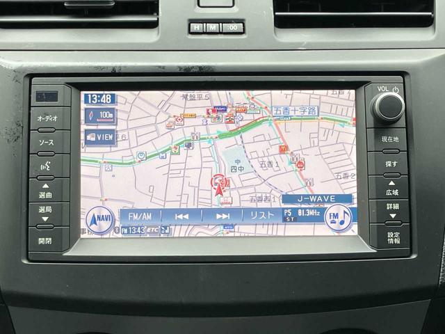 アクセラスポーツ １５Ｓナビエディション　純正ナビ☆バックカメラ☆ＥＴＣ☆スマートキー☆デュアルオートエアコン☆レインセンサー☆ミュージックサーバー☆オートライト☆ＨＩＤヘッドライト☆純正アルミホイール（8枚目）