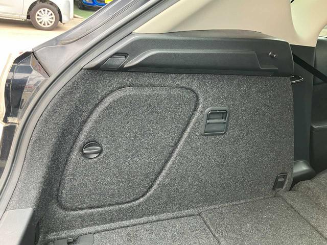 アクセラスポーツ １５Ｓナビエディション　純正ナビ☆バックカメラ☆ＥＴＣ☆スマートキー☆デュアルオートエアコン☆レインセンサー☆ミュージックサーバー☆オートライト☆ＨＩＤヘッドライト☆純正アルミホイール（21枚目）