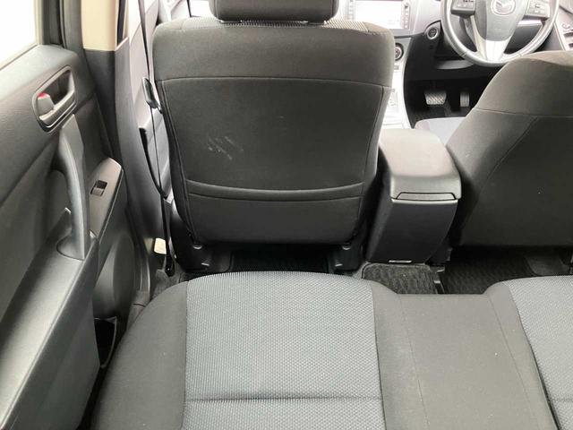 アクセラスポーツ １５Ｓナビエディション　純正ナビ☆バックカメラ☆ＥＴＣ☆スマートキー☆デュアルオートエアコン☆レインセンサー☆ミュージックサーバー☆オートライト☆ＨＩＤヘッドライト☆純正アルミホイール（30枚目）