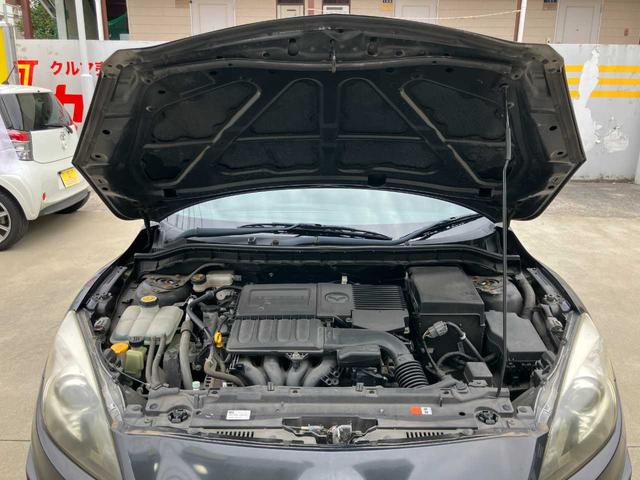 アクセラスポーツ １５Ｓナビエディション　純正ナビ☆バックカメラ☆ＥＴＣ☆スマートキー☆デュアルオートエアコン☆レインセンサー☆ミュージックサーバー☆オートライト☆ＨＩＤヘッドライト☆純正アルミホイール（56枚目）