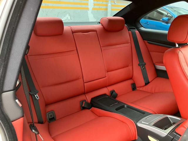 ３シリーズ ３３５ｉ　Ｍスポーツパッケージ　純正ナビ☆ＥＴＣ☆クリアランスソナー☆サンルーフ☆レザーシート☆パワーシート☆シートヒーター☆クルーズコントロール☆ＨＩＤヘッドライト☆純正アルミホイール（23枚目）