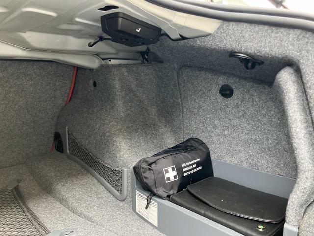 ３シリーズ ３３５ｉ　Ｍスポーツパッケージ　純正ナビ☆ＥＴＣ☆クリアランスソナー☆サンルーフ☆レザーシート☆パワーシート☆シートヒーター☆クルーズコントロール☆ＨＩＤヘッドライト☆純正アルミホイール（28枚目）