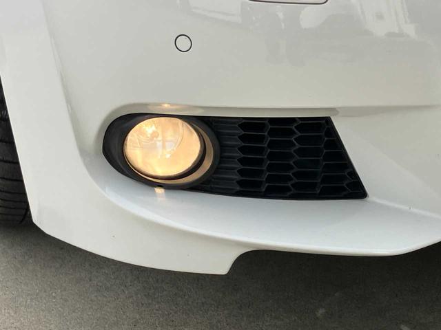 ３シリーズ ３３５ｉ　Ｍスポーツパッケージ　純正ナビ☆ＥＴＣ☆クリアランスソナー☆サンルーフ☆レザーシート☆パワーシート☆シートヒーター☆クルーズコントロール☆ＨＩＤヘッドライト☆純正アルミホイール（47枚目）