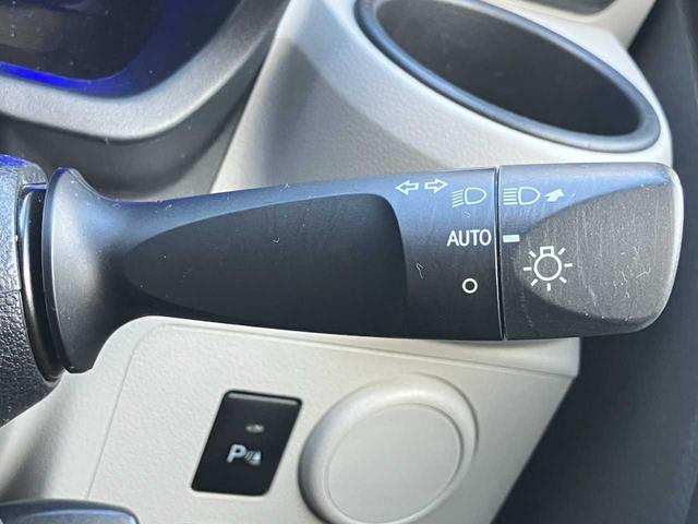 ピクシスエポック Ｘ　ＳＡＩＩＩ　純正ＣＤオーディオ☆キーレス☆ドライブレコーダー☆クリアランスソナー☆衝突軽減装置☆レーンキープアシスト☆オートハイビーム☆アイドリングストップ☆プライバシーガラス☆ＬＥＤヘッドライト（13枚目）