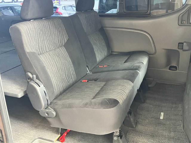 NV350キャラバンバン ロングプレミアムGXターボ ディーゼルターボ☆荷室床嵩上架装☆低床☆パノラマモニター☆ナビゲーション☆前後ドライブレコーダー☆ETC☆衝突軽減装置☆電動格納ミラー☆(18枚目)