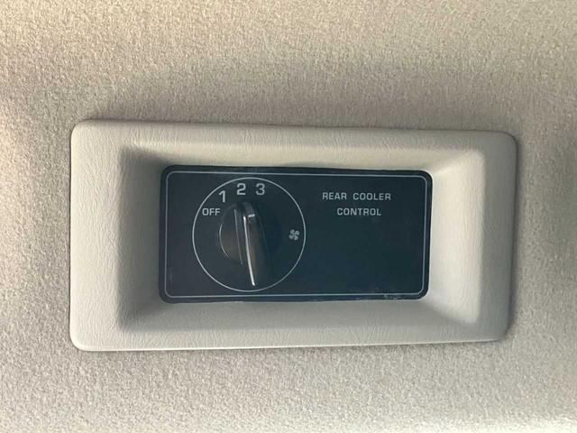 NV350キャラバンバン ロングプレミアムGXターボ ディーゼルターボ☆荷室床嵩上架装☆低床☆パノラマモニター☆ナビゲーション☆前後ドライブレコーダー☆ETC☆衝突軽減装置☆電動格納ミラー☆(19枚目)