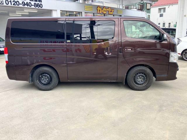 NV350キャラバンバン ロングプレミアムGXターボ ディーゼルターボ☆荷室床嵩上架装☆低床☆パノラマモニター☆ナビゲーション☆前後ドライブレコーダー☆ETC☆衝突軽減装置☆電動格納ミラー☆(31枚目)