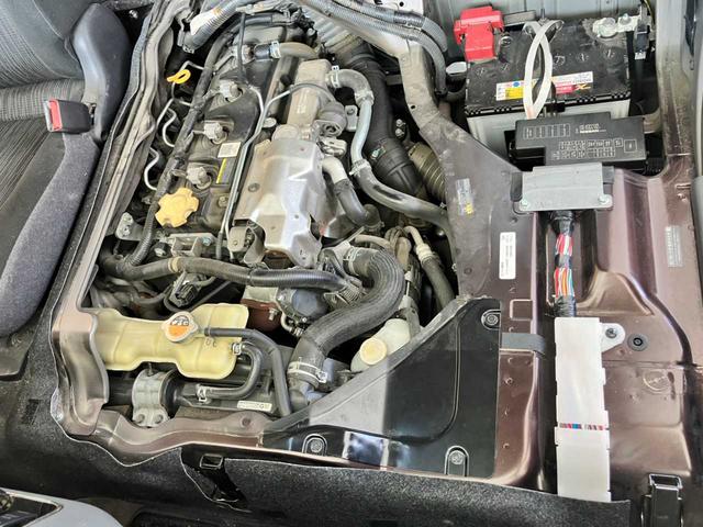 NV350キャラバンバン ロングプレミアムGXターボ ディーゼルターボ☆荷室床嵩上架装☆低床☆パノラマモニター☆ナビゲーション☆前後ドライブレコーダー☆ETC☆衝突軽減装置☆電動格納ミラー☆(47枚目)