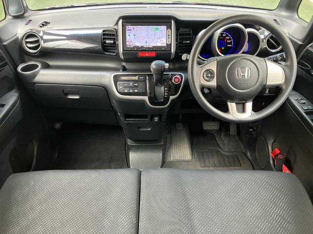 Ｎ－ＢＯＸカスタム Ｇ・Ｌパッケージ　純正ナビ☆バックカメラ☆ＥＴＣ☆片側電動スライドドア☆スマートキー☆Ｂｌｕｅｔｏｏｔｈ☆ステアリングリモコン☆オートエアコン☆ＨＩＤヘッドライト☆フォグランプ☆純正アルミホイール（7枚目）