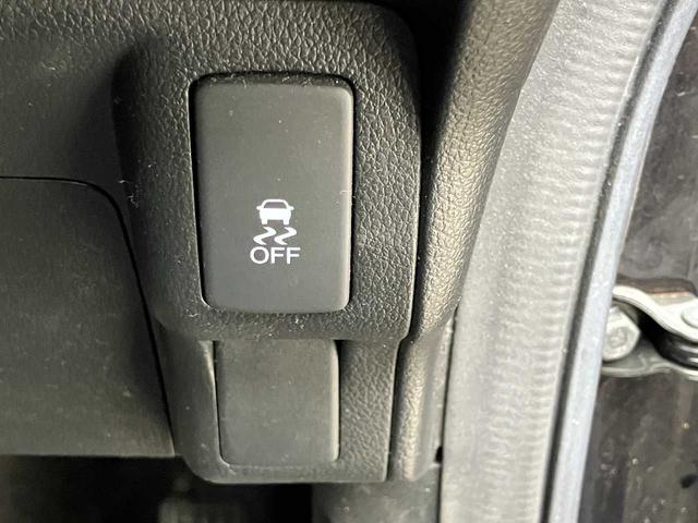 Ｎ－ＢＯＸカスタム Ｇ・Ｌパッケージ　純正ナビ☆バックカメラ☆ＥＴＣ☆片側電動スライドドア☆スマートキー☆Ｂｌｕｅｔｏｏｔｈ☆ステアリングリモコン☆オートエアコン☆ＨＩＤヘッドライト☆フォグランプ☆純正アルミホイール（16枚目）