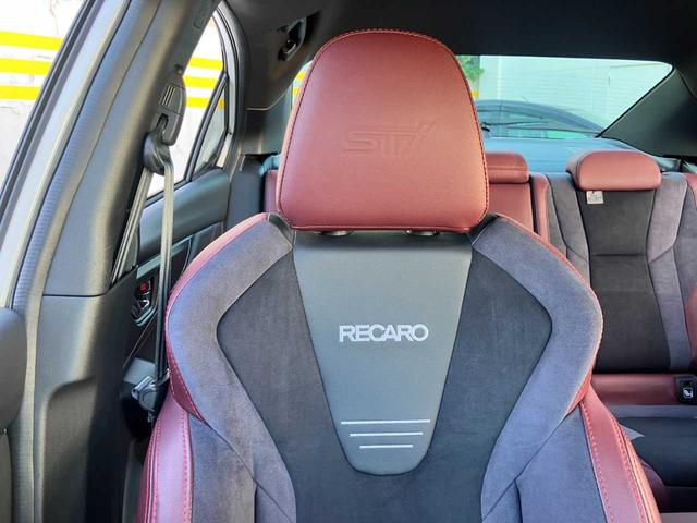 ＷＲＸ Ｓ４ ＳＴＩスポーツＲ　ＥＸ　☆ＳＴＩパフォーマンスホイール☆ＳＴＩ　Ｐ．Ｐ　ＣＯＭＰ　ＫＩＴ☆ＳＴＩラテラルリンクセット☆ＳＴＩパフォーマンスマフラー付属☆１１．６インチセンターインフォメーションディスプレイ（37枚目）