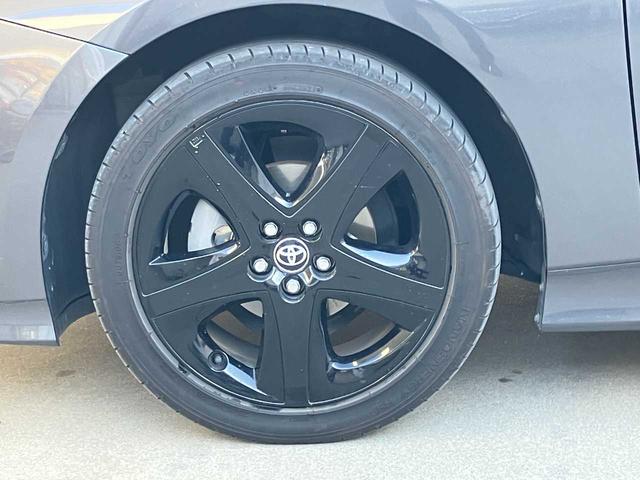 プリウス Ｓツーリングセレクション・ブラックエディション　純正ナビ☆バックカメラ☆ＥＴＣ☆ドライブレコーダー☆衝突軽減装置☆クルーズコントロール☆ステアリングリモコン☆Ｍｉｒａｃａｓｔ☆シートヒーター☆ＬＥＤヘッドライト☆純正アルミホイール（63枚目）